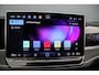 Volkswagen Passat Variant Business 1.5 eTSI 150pk DSG Automaat Trekhaak, Adaptive cruise control, LED matrix koplampen, 360 camera, Harman Kardon audio, Navigatie, Stuurwiel verwarmd, Achteruitrijcamera, Stoelverwarming