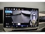Volkswagen Passat Variant Business 1.5 eTSI 150pk DSG Automaat Trekhaak, Adaptive cruise control, LED matrix koplampen, 360 camera, Harman Kardon audio, Navigatie, Stuurwiel verwarmd, Achteruitrijcamera, Stoelverwarming