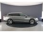 Volkswagen Passat Variant Business 1.5 eTSI 150pk DSG Automaat Trekhaak, Adaptive cruise control, LED matrix koplampen, 360 camera, Harman Kardon audio, Navigatie, Stuurwiel verwarmd, Achteruitrijcamera, Stoelverwarming