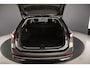 Volkswagen Passat Variant Business 1.5 eTSI 150pk DSG Automaat Trekhaak, 360 camera, Harman Kardon audio, Adaptive cruise control, LED matrix koplampen, Achteruitrijcamera, Elektrische achterklep