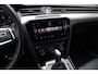 Volkswagen Passat Variant 1.5 TSI Highline Business 3x R-Line / Panoramadak / Camera / Leder / Virtual Cockpit / 18'' / Navigatie / Keyless / DAB / Stoelverwarming / ACC