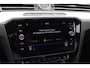 Volkswagen Passat Variant 1.5 TSI Highline Business 3x R-Line / Panoramadak / Camera / Leder / Virtual Cockpit / 18'' / Navigatie / Keyless / DAB / Stoelverwarming / ACC