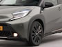 Toyota Aygo X Automaat 1.0 VVT-i S-CVT Premium Automaat | Apple Carplay | Navigatie | Bluetooth | Achteruitrij camera | Parkeersensoren voor en achter |