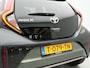 Toyota Aygo X Automaat 1.0 VVT-i S-CVT Premium Automaat | Apple Carplay | Navigatie | Bluetooth | Achteruitrij camera | Parkeersensoren voor en achter |