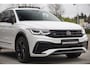 Volkswagen Tiguan Volkswagen Tiguan 1.4TSI/245pk eHybrid R-Line Blackstyle|2022|Panoramadak|Trekhaak|MatrixLED|Virtual Cockpit|PDC+360Camera|Carplay/AndroidAuto