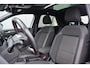 Volkswagen T-Roc 1.5 TSI Sport Business R | Pano | Half Leer | Virtual | Apple CarPlay