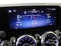 Mercedes-Benz GLA 180 AMG Line / Stoelverwarming / Achteruitrijcamera / Panaroma-schuifdak /