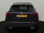 Mercedes-Benz GLA 180 AMG Line / Stoelverwarming / Achteruitrijcamera / Panaroma-schuifdak /