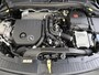 Mercedes-Benz GLA 180 AMG Line / Stoelverwarming / Achteruitrijcamera / Panaroma-schuifdak /