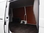 Volkswagen Transporter 2.0 TDI L2H1 28 | Radio | Airco | Trekhaak | Cruise control | Bluetooth |