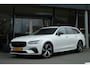 Volvo V90 T6 Plus Dark Long Range | Luchtvering | Harman/Kardon | 360° Camera | Panoramadak | Memory-Seats | BLIS | Trekhaak | DAB Long Range | Luchtvering | Harman/Kardon | 360° Camera | Panoramadak | Memory-Seats | BLIS | Trekhaak | DAB