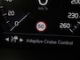 Volvo V60 2.0 T6 Recharge AWD Inscription Expression | Panoramadak | Head-Up | Leder | Stoel & stuurverwarming | 360 camera | Adaptive cruise | Trekhaak | Harman/Kardon | Carplay | Navigatie