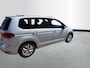 Volkswagen Touran 1.2 TSI 110pk Connected Series 7 Persoons / Panoramadak / LED / Trekhaak