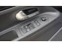 Volkswagen Up! 1.0 60pk 5Drs high up! Fender Groot Scherm 16inch LM Cruise Control Airco *NL auto* 68590km!