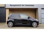 Volkswagen Up! 1.0 60pk 5Drs high up! Fender Groot Scherm 16inch LM Cruise Control Airco *NL auto* 68590km!