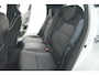 Renault Clio TCe 100 Intens | Parkeersensoren | Apple Carplay | Climate Control