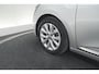 Renault Clio TCe 100 Intens | Parkeersensoren | Apple Carplay | Climate Control