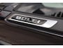Volkswagen Multivan 1.5 eHybrid L2 Bulli Edition 4Motion 245PK / 180kW DSG, 19" 'Halmstad' LMV, LED Matrix (IQ.Lights), keyless start & entry, elektromechanische stuurbekrachtiging, verwarmbaar stuurwiel, verwarmbare voor- en achterstoelen, verwarmbare en akoestische voorruit, Harman & Kardon geluidssysteem, parkeerpakket plus (achteruitrijcamera (rear view), rondomzichtcamera (area view)), privacy glas (90% getint), dodehoekdetectie (side assist), assistentiepakket plus, dynamic chassis control (dcc), comfortstoelen elektrisch verstelbaar, 2-2-3 premium opstelling, elektrische achterklep (easy open & close), elektrisch verstel-, verwarm- en inklapbare buitenspiegels (spiegelpakket), adaptieve cruise control (acc)