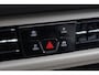 Volkswagen Multivan 1.5 eHybrid L2 Bulli Edition 4Motion 245PK / 180kW DSG, 19" 'Halmstad' LMV, LED Matrix (IQ.Lights), keyless start & entry, elektromechanische stuurbekrachtiging, verwarmbaar stuurwiel, verwarmbare voor- en achterstoelen, verwarmbare en akoestische voorruit, Harman & Kardon geluidssysteem, parkeerpakket plus (achteruitrijcamera (rear view), rondomzichtcamera (area view)), privacy glas (90% getint), dodehoekdetectie (side assist), assistentiepakket plus, dynamic chassis control (dcc), comfortstoelen elektrisch verstelbaar, 2-2-3 premium opstelling, elektrische achterklep (easy open & close), elektrisch verstel-, verwarm- en inklapbare buitenspiegels (spiegelpakket), adaptieve cruise control (acc)