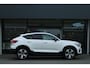 Volvo C40 Single Motor | Climate-Pack: Warmtepomp | Stuur/stoelverwarming | Camera | Getint glas | 19-Inch | DAB
