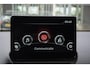Mazda 2 1.5 Skyactiv-G 90pk AUT Luxury | Stuur/Stoelverwarming | PDC Achter | Apple Carplay