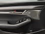 Mazda 3 2.0 e-SkyActiv-X M Hybrid 180 Luxury | I-Activesense | 360 Camera | Stuurwiel verwarmd | Voorstoelen verwarmd |