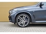 BMW X5 xDrive40i * M Sportpakket * Trekhaak * Panorama dak * Harman Kardon * Comfortstoelen * 22 Inch *