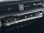 Toyota C-HR 1.8 Hybrid Dynamic / Groot scherm / Parkeersensoren