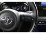 Toyota Yaris 1.5 Hybrid Executive | Stof / Leder bekleding | Stoelverwarming | 17 inch velgen |