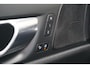 Volvo V60 2.0 T8 390pk Twin Engine AWD Inscription | Panoramadak | Trekhaak | Harman/Kardon | Adaptive Cruise