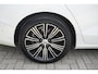 Volvo V60 2.0 T8 390pk Twin Engine AWD Inscription | Panoramadak | Trekhaak | Harman/Kardon | Adaptive Cruise
