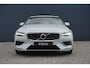 Volvo V60 2.0 T8 390pk Twin Engine AWD Inscription | Panoramadak | Trekhaak | Harman/Kardon | Adaptive Cruise