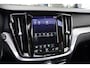 Volvo V60 2.0 T8 390pk Twin Engine AWD Inscription | Panoramadak | Trekhaak | Harman/Kardon | Adaptive Cruise