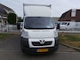 Peugeot Boxer 335 2.2 HDI Bakwagen+Laadklep Airco,Cruise,3 persoons,Enz Lang 420 Breed 210cm Hoog 218cm