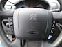 Peugeot Boxer 335 2.2 HDI Bakwagen+Laadklep Airco,Cruise,3 persoons,Enz Lang 420 Breed 210cm Hoog 218cm