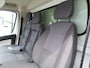 Peugeot Boxer 335 2.2 HDI Bakwagen+Laadklep Airco,Cruise,3 persoons,Enz Lang 420 Breed 210cm Hoog 218cm