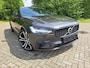 Volvo V90 2.0 T8 Twin Engine AWD R-Design|Pano|Trekhaak|Leder|B&W