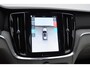 Volvo V60 T6 350PK Automaat AWD Ultra Bright / Massage stoelen / Long Range / 360 Camera / Harman Kardon audio / Head-up display / Panorama dak / Apple carplay / Android auto /