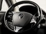 Renault Clio Estate 0.9 TCe Expression (NAVIGATIE, TREKHAAK, PARKEERSENSOREN, SPORTSTOELEN, GETINT GLAS, LM VELGEN, BASS REFLEX, CRUISE, NIEUWE APK, NIEUWSTAAT)