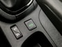 Renault Clio Estate 0.9 TCe Expression (NAVIGATIE, TREKHAAK, PARKEERSENSOREN, SPORTSTOELEN, GETINT GLAS, LM VELGEN, BASS REFLEX, CRUISE, NIEUWE APK, NIEUWSTAAT)