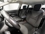 Renault Clio Estate 0.9 TCe Expression (NAVIGATIE, TREKHAAK, PARKEERSENSOREN, SPORTSTOELEN, GETINT GLAS, LM VELGEN, BASS REFLEX, CRUISE, NIEUWE APK, NIEUWSTAAT)