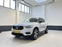 Volvo XC40 1.5 T3 R-Design|Panoramadak| Navigatie| Apple carplay/android auto| NL | PDC V+A |