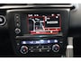 Renault Kadjar 1.2 TCe Life | Incl. 12 maanden garantie | Lichtmetalen velgen | Achteruitrij camera | Parkeersensoren voor/achter | Airco | Bluetooth | Navigatie | Voorstoelen verwarmd