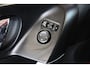 Renault Kadjar 1.2 TCe Life | Incl. 12 maanden garantie | Lichtmetalen velgen | Achteruitrij camera | Parkeersensoren voor/achter | Airco | Bluetooth | Navigatie | Voorstoelen verwarmd