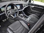 Volkswagen Touareg 3.0 TSi eHybrid 4MOTION R | HEAD-UP | DYNAUDIO | 360 CAMERA | SOFT-CLOSE | PANORAMADAK | KEYLESS ACCESS | STOELMASSAGE | TREKHAAK | AMBIANCE INTERIEUR | SHADOW-LINE | MEMORY SEATS