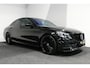 Mercedes-Benz C-klasse 180 AMG Line / C63S AMG Diffuser / Panamericana Grill / Ambienteverlichting / Apple Carplay - Android auto / Multibeam LED / Stoelverwarming / Achteruitrijcamera / Night pakket / 19'' LMV / Dynamic Select / Draadloze telefoonlader / Grootlicht assistent / Cruise Control / Navigatie / Widescreen Cockpit / Chameleon Window Tint