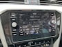 Volkswagen Passat Variant 1.4 TSI PHEV GTE / AUTOMAAT/ HEAD-UP DISPLAY/ 3-ZONE CLIMA/ ADAPT. CRUISE/ STOEL-STUUR VERWARM./ PARK. SENSOREN + CAMERA/ APP-CONNECT/ NAVI/ DIGITAL DASH/ 17" LMV