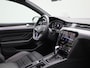 Volkswagen Passat 1.4 TSI PHEV GTE Business 218 PK | Automaat | 360 Camera | Panoramadak | Lederen Bekleding | Trekhaak | Keyless | Navigatie PRO | Stoelverwarming | Digital Cockpit PRO | Dodehoeksensor |
