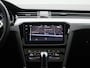 Volkswagen Passat 1.4 TSI PHEV GTE Business 218 PK | Automaat | 360 Camera | Panoramadak | Lederen Bekleding | Trekhaak | Keyless | Navigatie PRO | Stoelverwarming | Digital Cockpit PRO | Dodehoeksensor |