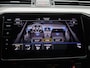 Volkswagen Passat 1.4 TSI PHEV GTE Business 218 PK | Automaat | 360 Camera | Panoramadak | Lederen Bekleding | Trekhaak | Keyless | Navigatie PRO | Stoelverwarming | Digital Cockpit PRO | Dodehoeksensor |